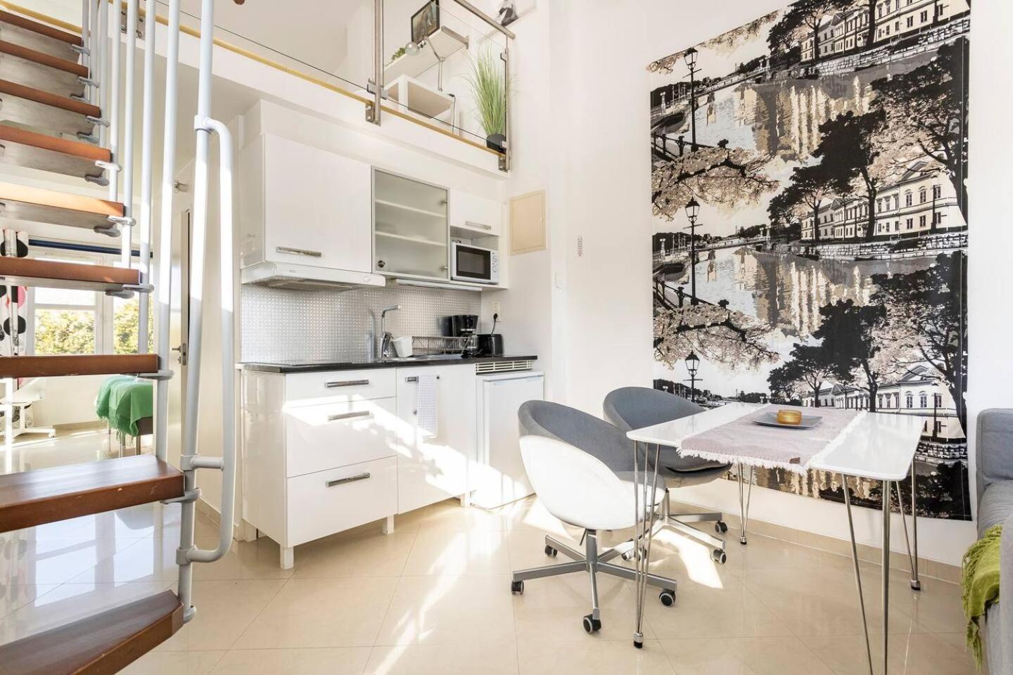 Staylong Hotell Täby Екстериор снимка